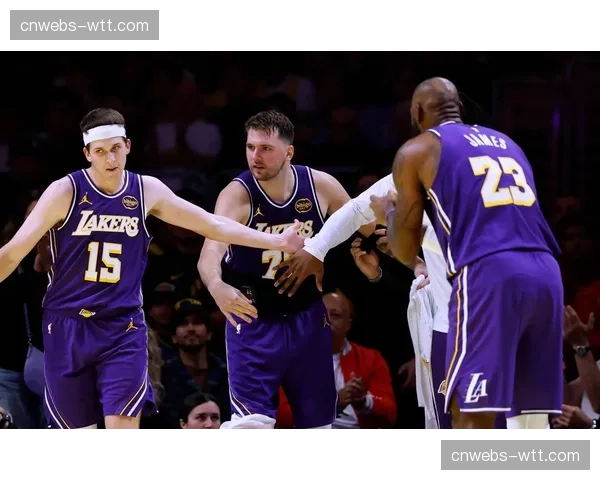 坎宁安已超越东契奇跻身NBA前五?帕金斯观点引热议 坎宁安已超越东契奇跻身NBA前五?帕金斯观点引热议